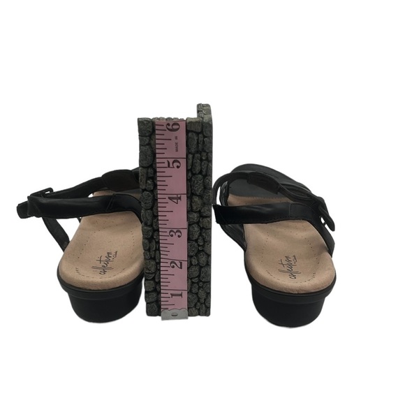 Clarks Black Loomis Katey Leather Wedge Strappy Sandals Size 7 1/2 Women's - Picture 8 of 9